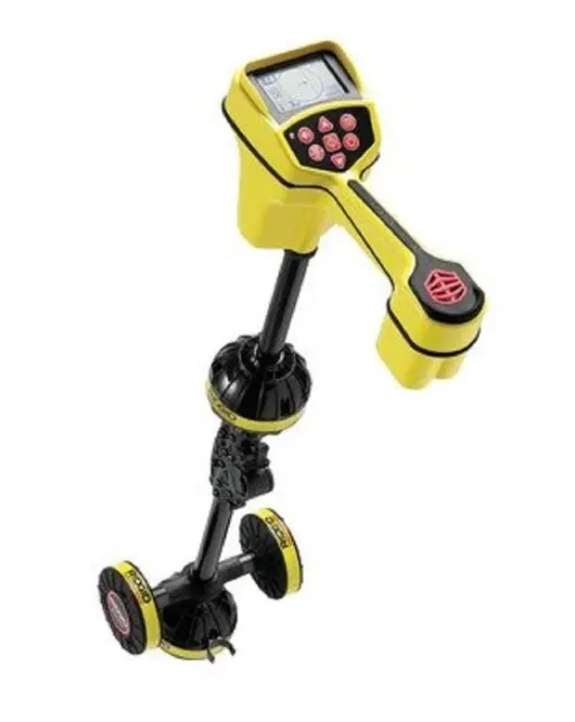 RIDGID SeekTech SR-20 Locator & Utility Line Locating Kit with ST-305 Transmitter and 4 in. Inductive Clamp (46918)