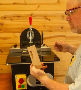 Safety Speed Mfg Tabletop Pocket Screw Machine for Precision Cabinet &amp; Woodworking Joinery