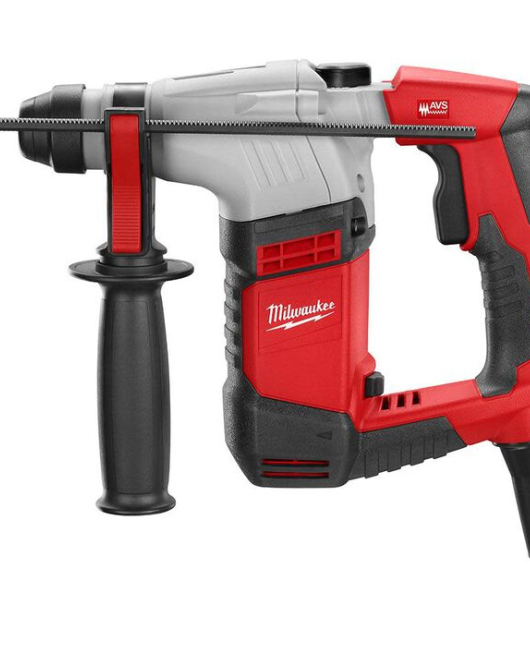 Milwaukee 5.5 AMP 5/8-Inch Keyed Chuck SDS Plus Rotary Hammer – Heavy-Duty Corded Drill