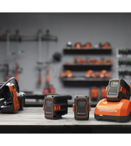 Husqvarna 40-B330X 40V 9Ah Lithium-Ion Lightweight Battery Pack with Fuel Indicator